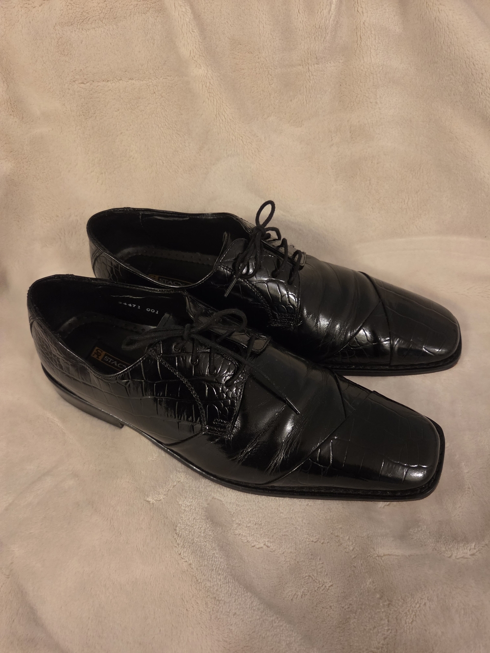 Stacy Adams Black Croc-Embossed Slip-On Dress Shoes